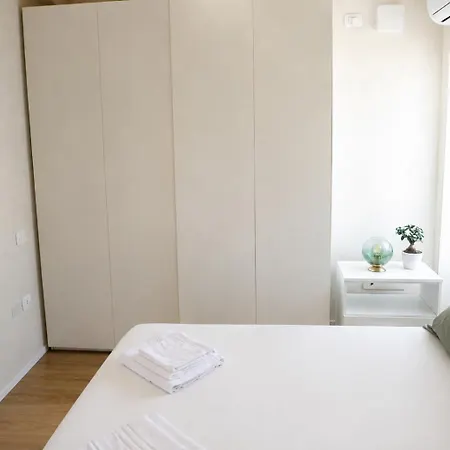 Casa Acquamarina Tra Centro, Mare E Porto بيت للعطل بيزارو