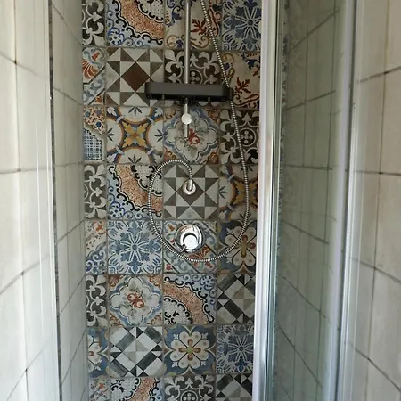 Casa Acquamarina Tra Centro, Mare E Porto
